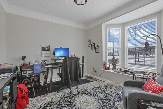 Building Photo - 5920 Triplett Square