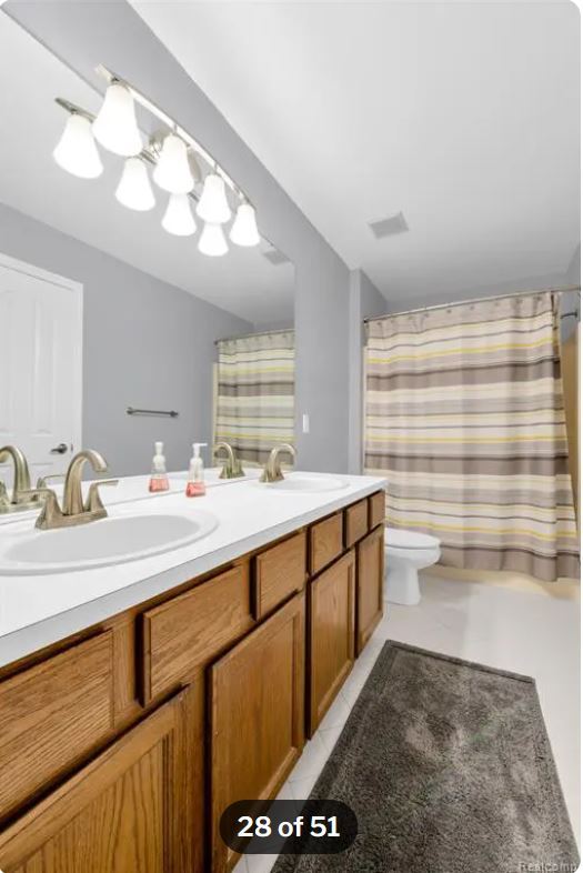 Building Photo - 47643 Ashford Dr S