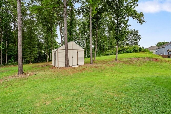 Building Photo - 256 Berkleigh Trails Dr