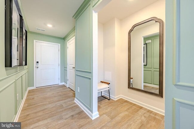 Primary Photo - 171 Schyrock Dr