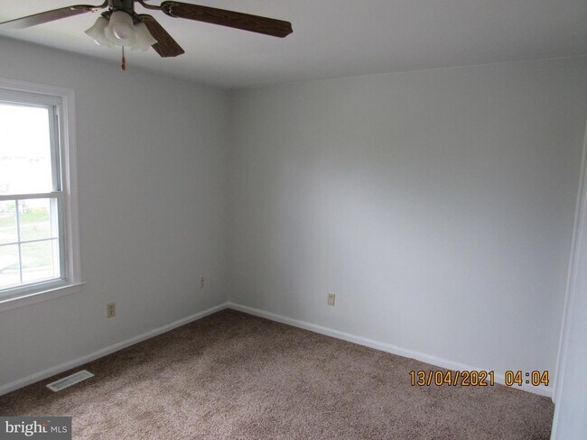 Building Photo - 9611 Heathcliff Dr