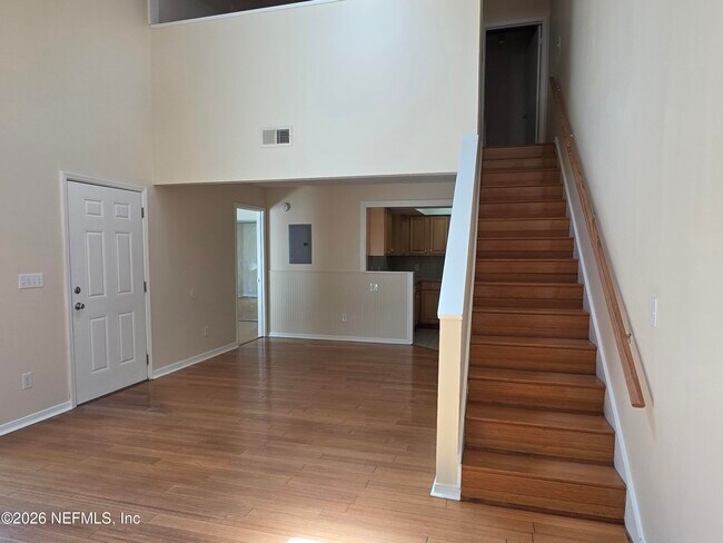 Building Photo - 1603 Challenger Ct W