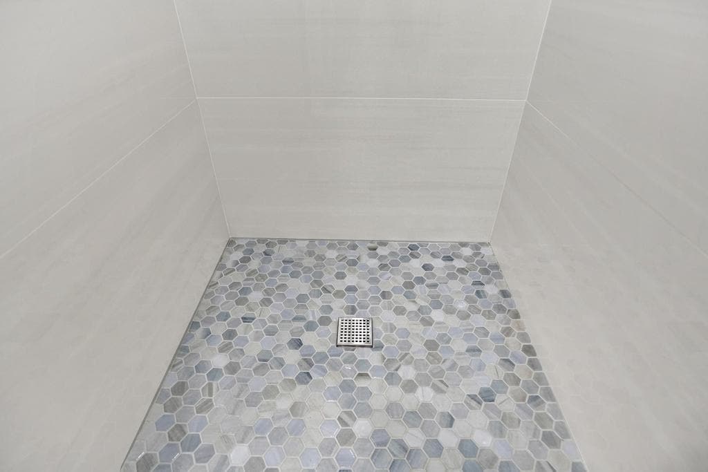 Building Photo - 960 SW 28th St