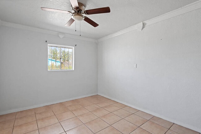 Building Photo - 1260 Las Pompas Rd