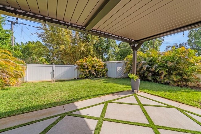 Building Photo - 967 49th Ave N