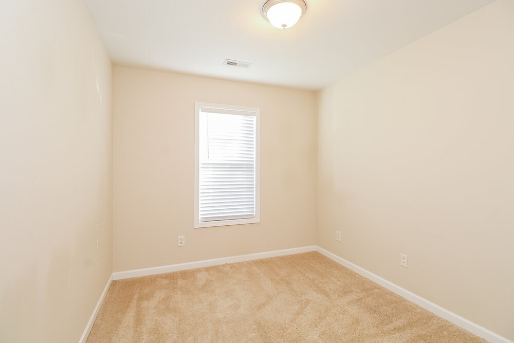 Building Photo - 8248 Carob Tree Ln