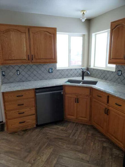 Building Photo - 1817 Mandan Trail
