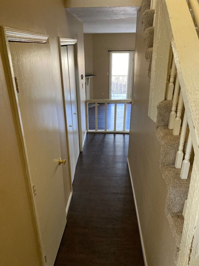 Building Photo - Rock Quarry Rd 3914-3916