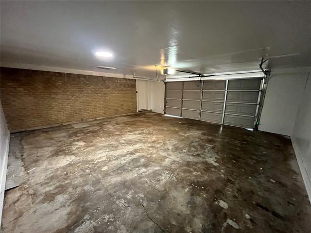 Building Photo - 6524 Treetop Ln