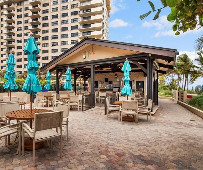Building Photo - 5000 N Ocean Blvd