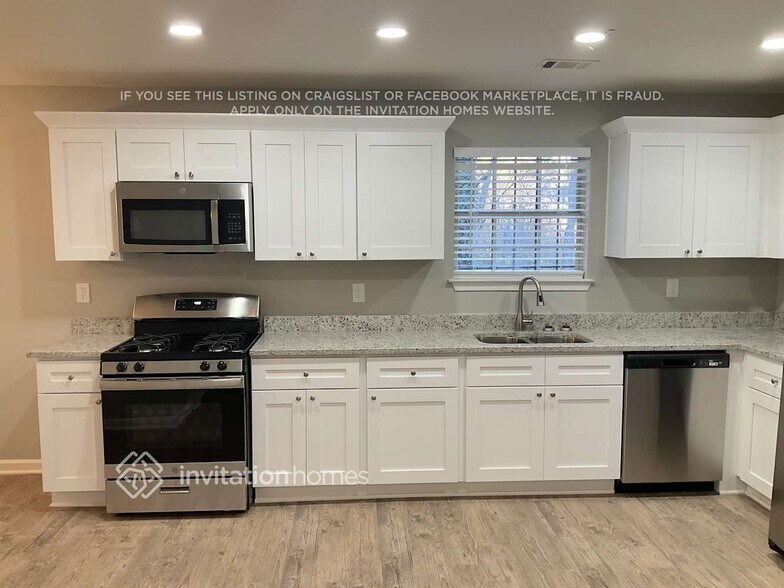 Building Photo - 4024 Waldrop Hills Dr