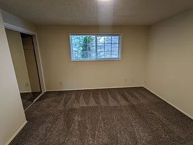 Building Photo - Available Now! Pet-Friendly 2 Bed/ 1.5 Bath with Patio & Parking
