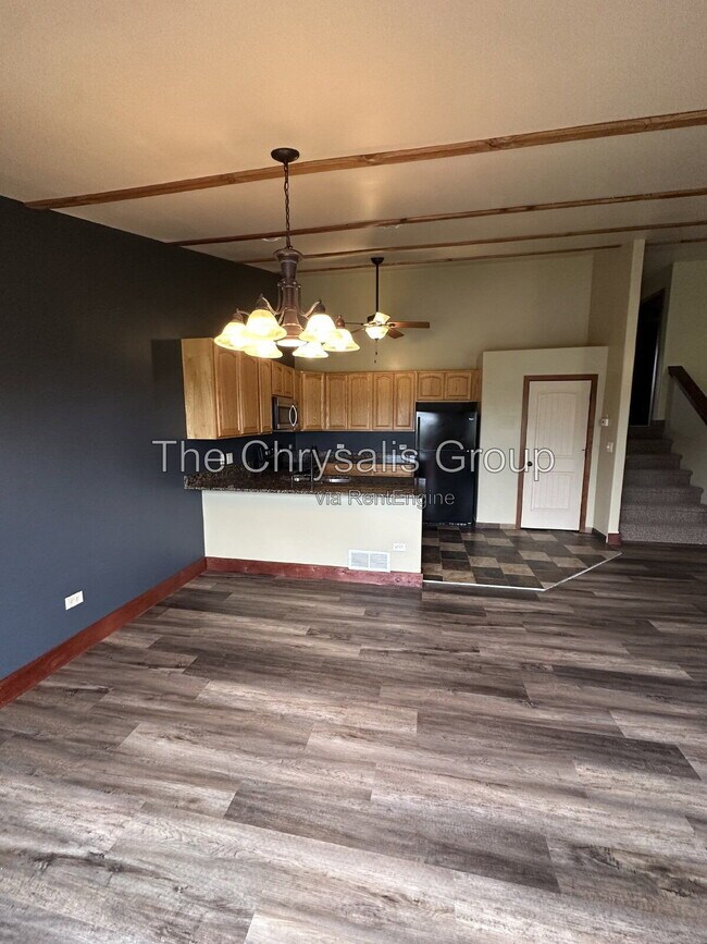 Building Photo - 777 N 3029th Rd