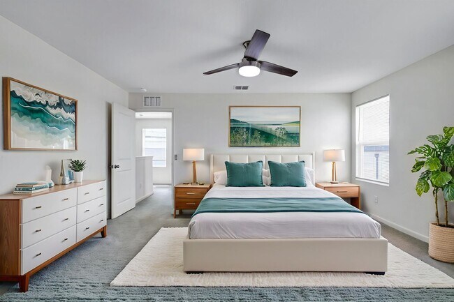 Building Photo - ***MOVE-IN SPECIAL: TWO WEEKS FREE***Spacious Two-Story Retreat on a Cul-de-Sac with Bonus Room