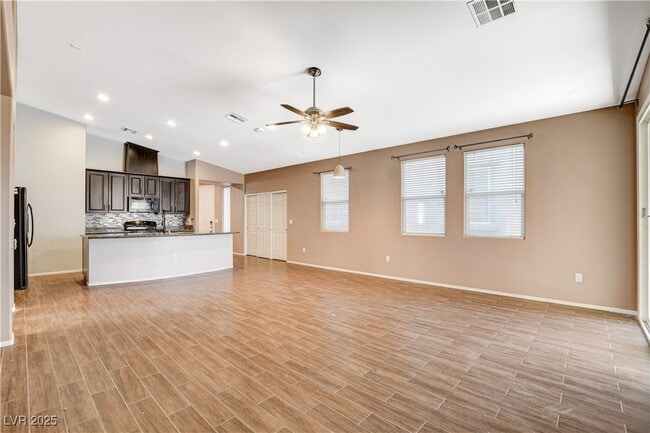 Building Photo - 2104 LeatherBridge Ct