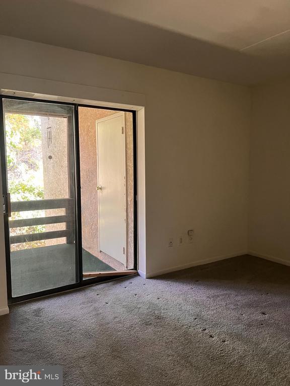 Building Photo - 329 Shawmont Ave