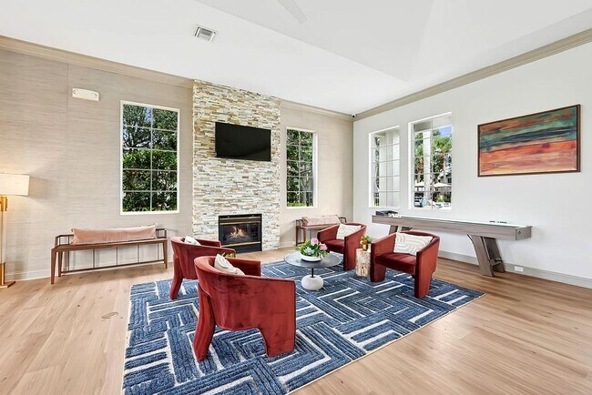 Building Photo - 1000 Marlin Lakes Cir