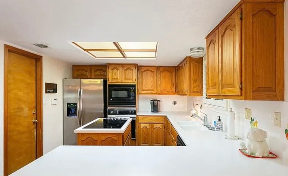 Building Photo - 6831 Congressional Blvd