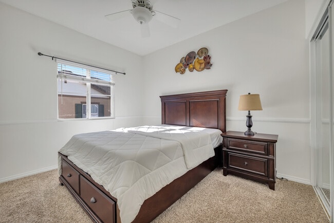 Building Photo - 2641 Night Jasmine Dr