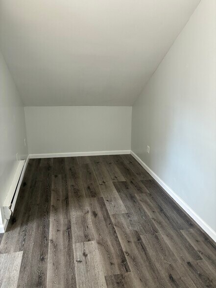 Building Photo - 6116 Washington St