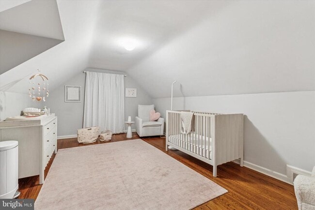 Building Photo - 903 Sulgrave Ln
