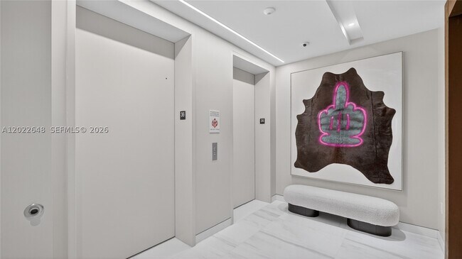 Building Photo - 300 Biscayne Blvd
