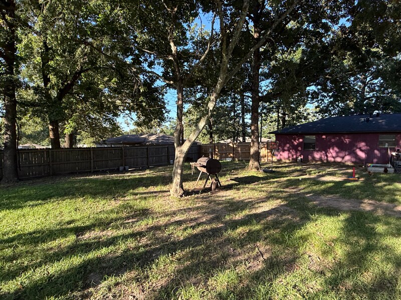 Building Photo - 3153 Roosevelt Dr