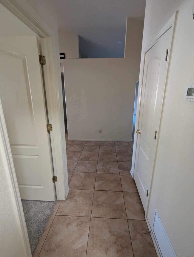 Building Photo - Large 3 bedroom with 3 car garage