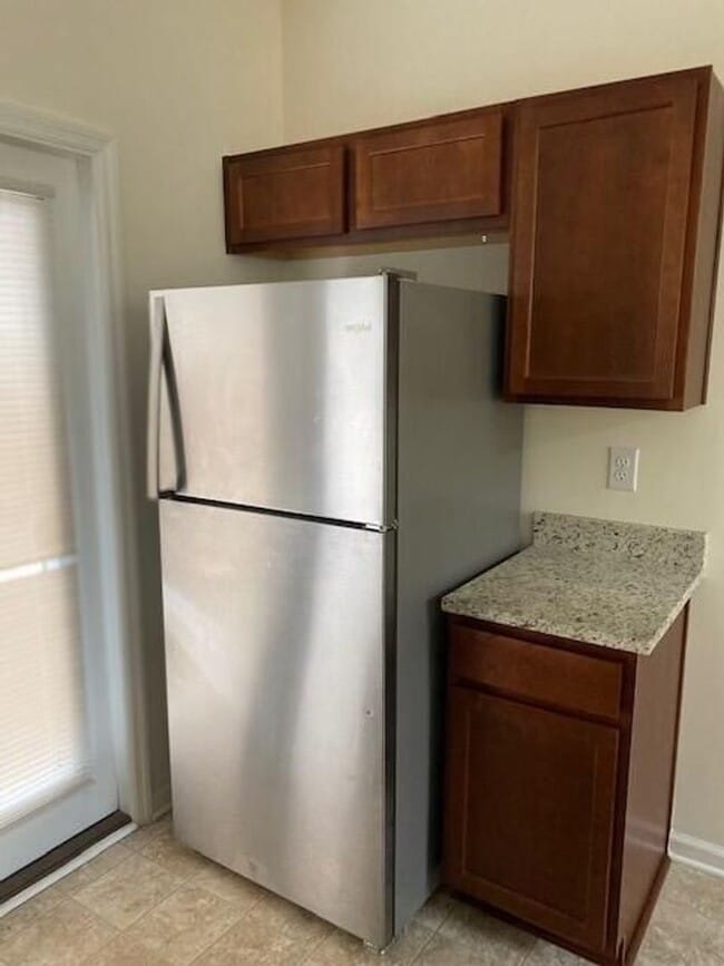 Building Photo - Townhouse in the Landings at Montague Plantation