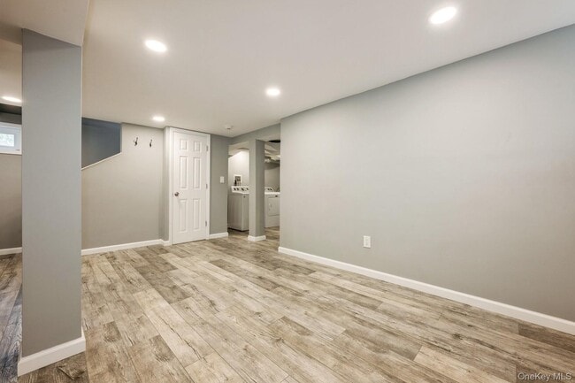 Building Photo - 212 Fernwood Terrace