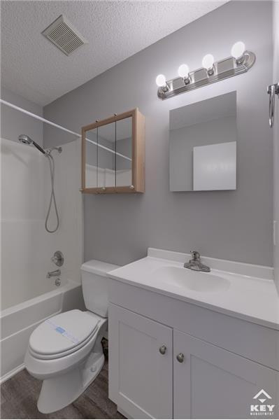 Building Photo - 7011 W Sheriac Cir