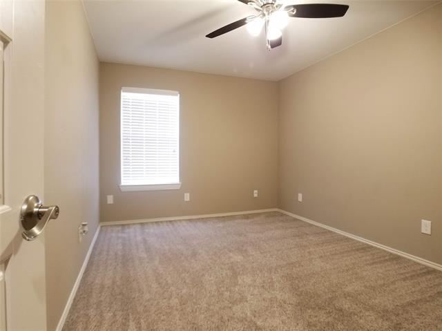 Building Photo - 1112 Switchgrass Ln