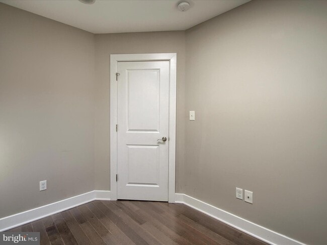 Building Photo - 3822 Manayunk Ave