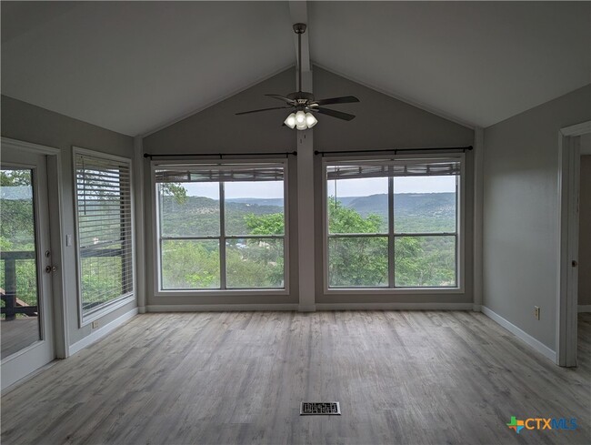 Primary Photo - 744 Hill Top Dr