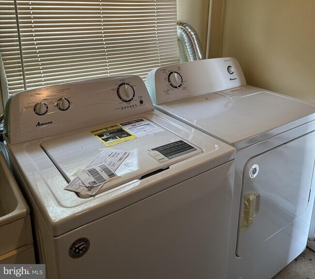 Building Photo - 2832 Carter Rd