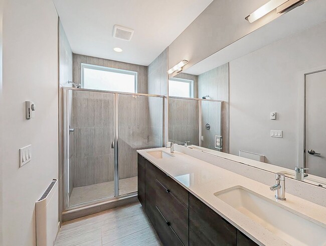 Building Photo - Stunning Two-Bedroom Townhome with Rooftop...