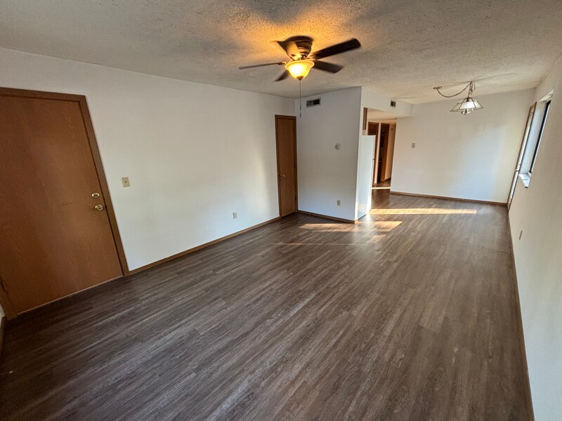 Building Photo - 1606 N 2nd St