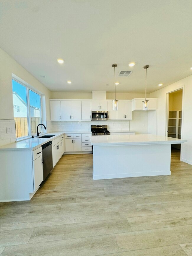 Building Photo - 5413 Knights Valley Ln