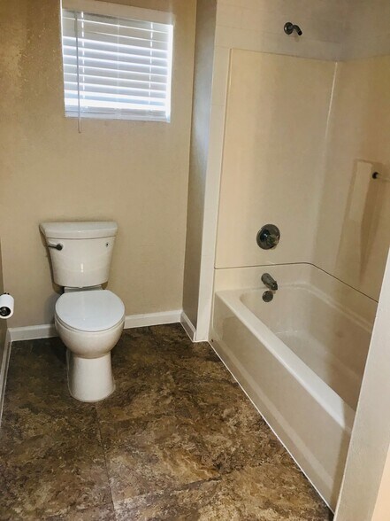 Master Bathroom - 5015 Santee St