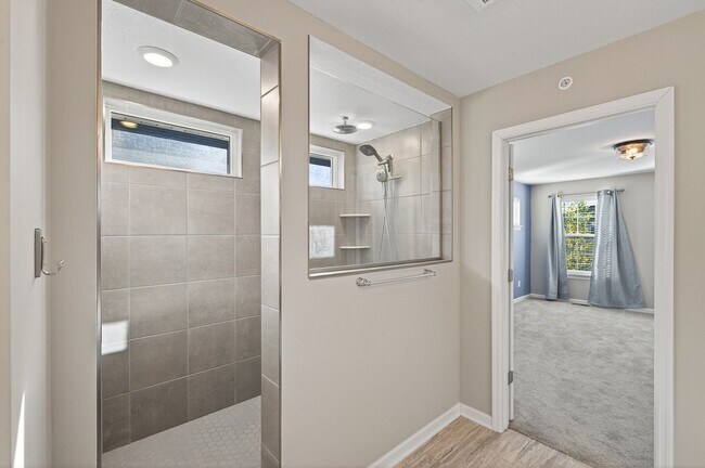 Building Photo - Anoka Detached Townhome