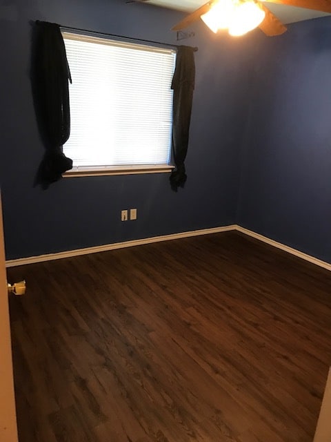 Building Photo - 2215 Sumac Dr