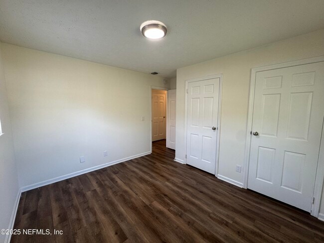 Building Photo - 5292 Julington Creek Rd