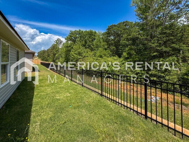 Building Photo - 651 Antler Wy