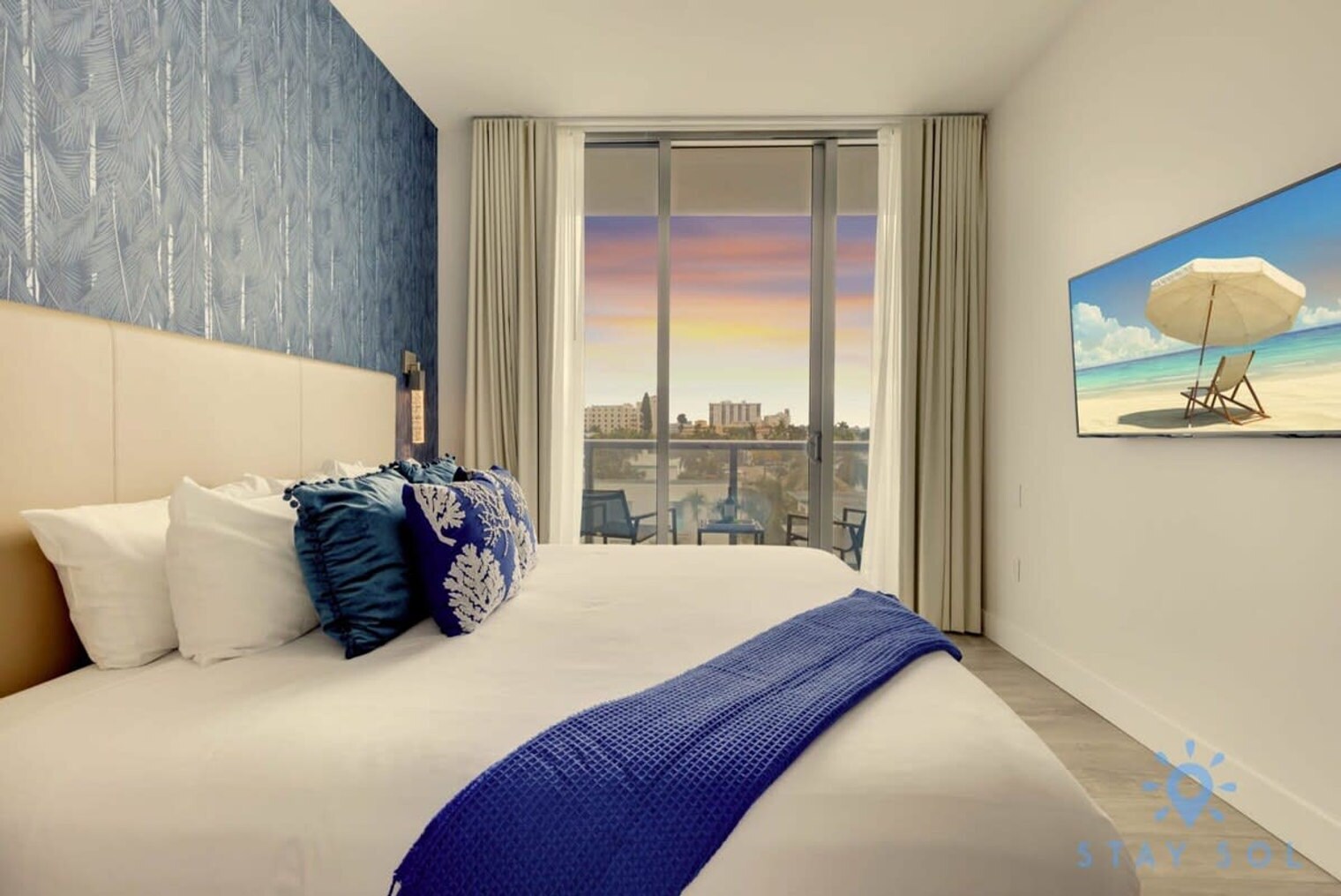 Building Photo - 777 N Ocean Dr