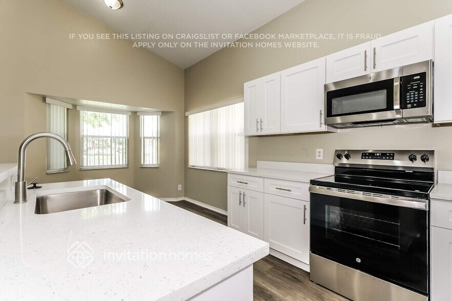 Building Photo - 7774 Hoffy Cir