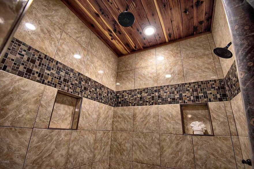 Building Photo - 118 Pecan Bend Ln