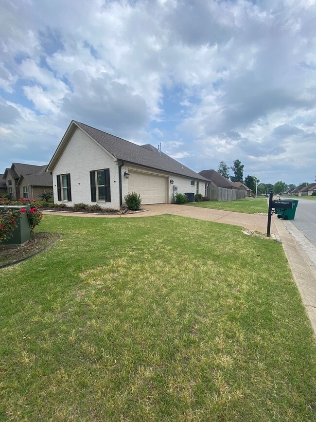 Building Photo - 60 Doe Valley Cv