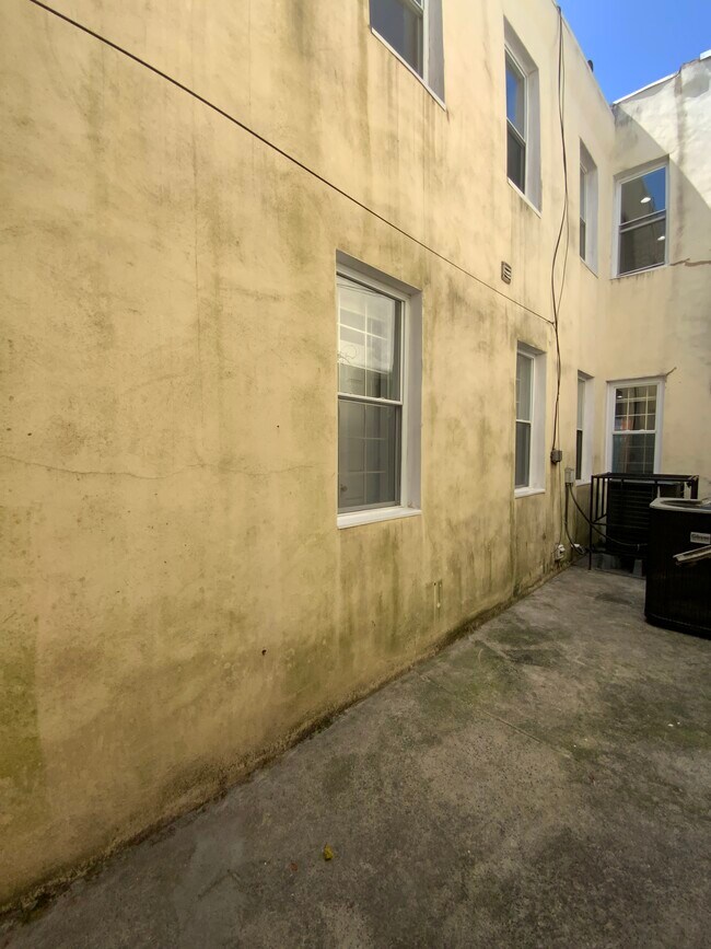 Building Photo - 2207 N 18th St