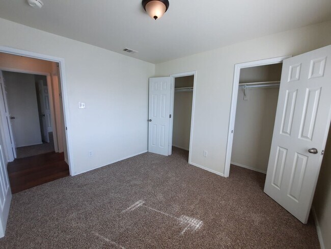 Building Photo - Available Now..   Absolutely Amazing property