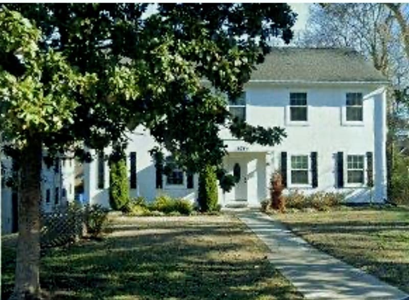 Primary Photo - 1624 16th Ave S